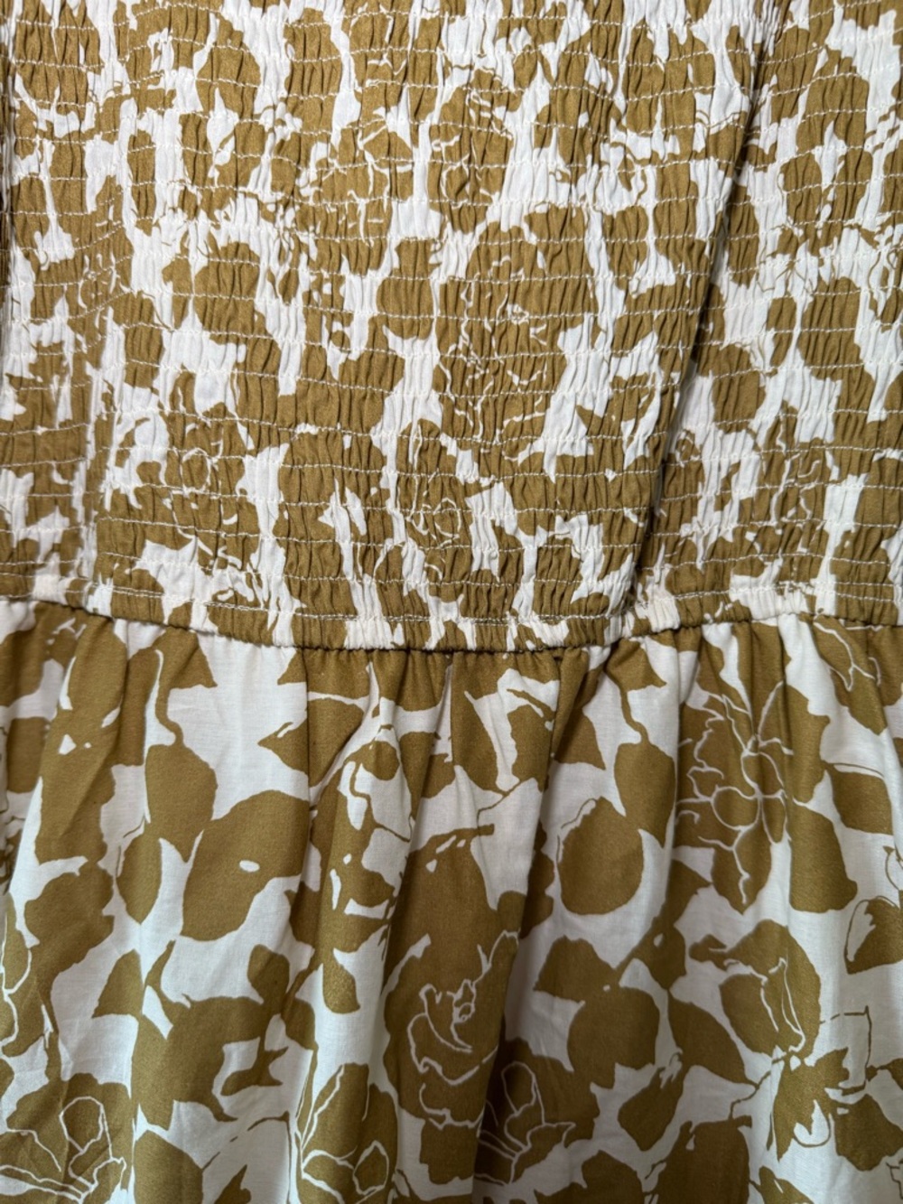 Anthropologie Moon River Smocked Floral Olive Midi Dress Balloon Sleeves S NWT - Picture 4 of 8